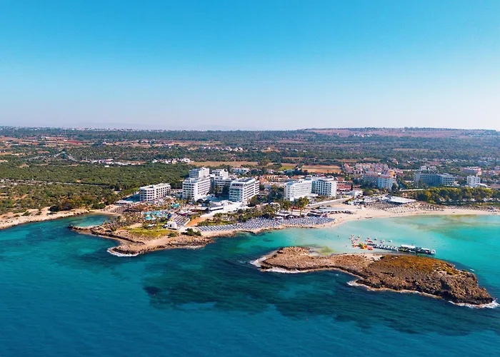 Adams Beach Hotel & Spa (Adults Only)